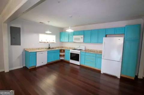 Kitchen - 3279 Roanoke Rd, Lagrange, GA 30240 photo 1 of 1