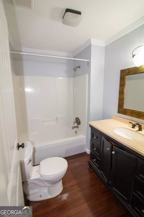Bath - 3279 Roanoke Rd, Lagrange, GA 30240 photo 1 of 1
