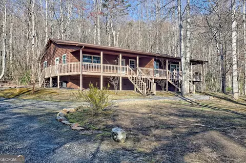 1164 Matheson Cove Rd, Hayesville, NC 28904