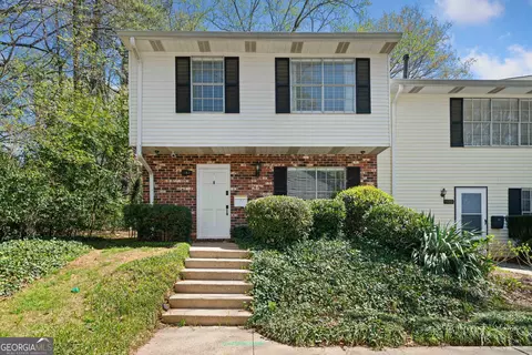 382 Leisure Ct SW, Marietta, GA 30064
