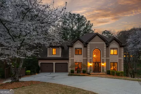 275 Tynebrae Pl, Roswell, GA 30075