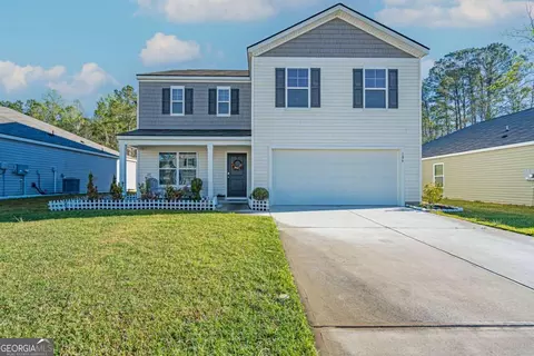 106 Aruba Rd, Guyton, GA 31312