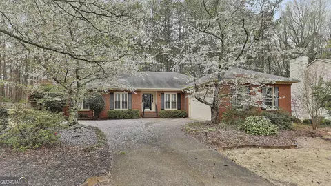 138 Cloister Dr, Peachtree City, GA 30269
