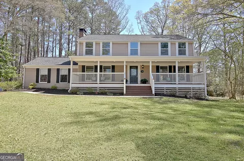106 Cockspur Ct, Peachtree City, GA 30269