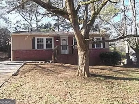 2298 Swallow Cir SE, Atlanta, GA 30315