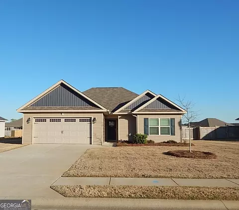 112 Gunner Ln, Perry, GA 31069