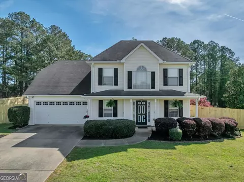 720 Strawflower Ln, Locust Grove, GA 30248