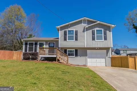 5224 Sweet Air Ln, Stone Mountain, GA 30088