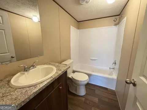 Bath - 183 Jack Pinyon Rd, Jasper, GA 30143 photo 4 of 4