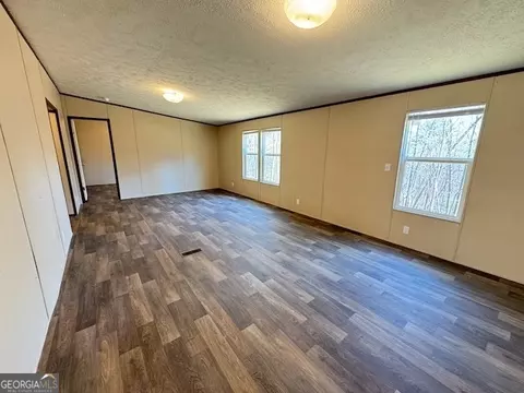 Living - 183 Jack Pinyon Rd, Jasper, GA 30143 photo 5 of 8