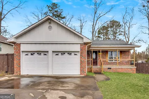1493 Hale Bowen Dr, Dalton, GA 30721