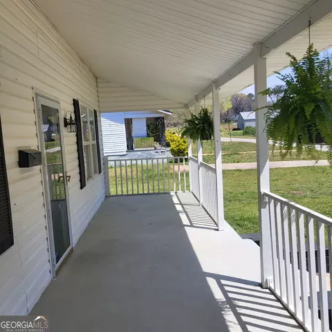 707 Spring St, Valley, AL 36854 photo 6