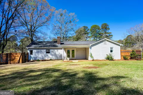 Exterior - 110 W Pyne Dr, Lagrange, GA 30240 photo 6 of 6
