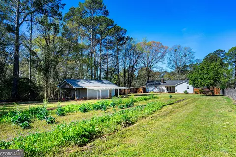 Exterior - 110 W Pyne Dr, Lagrange, GA 30240 photo 5 of 6