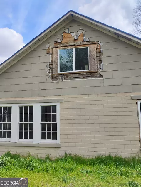33 Tucker Rd, Sandersville, GA 31082