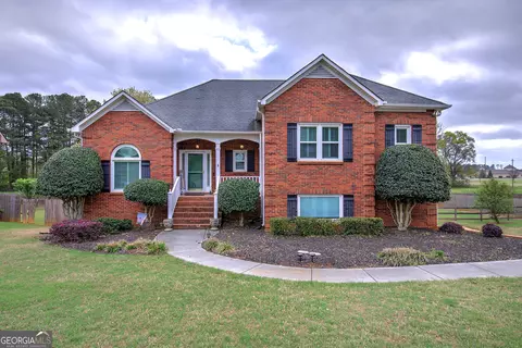14 Carrington Dr, Cartersville, GA 30120