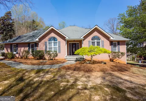 279 Windermere Cir, Newnan, GA 30265