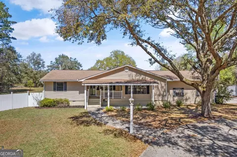 128 Baumgardner Cir, Brunswick, GA 31523