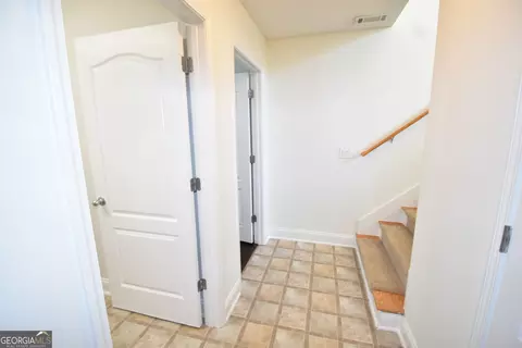 Entry Way - 116 Ducati Dr, Mcdonough, GA 30252 photo 8 of 10