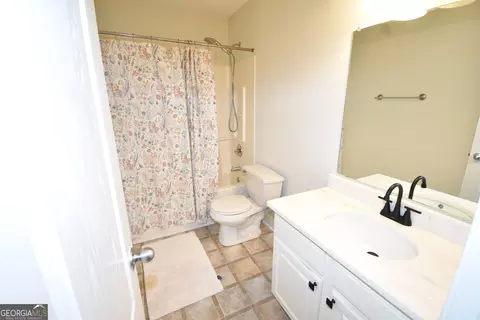 Bath - 116 Ducati Dr, Mcdonough, GA 30252 photo 4 of 4