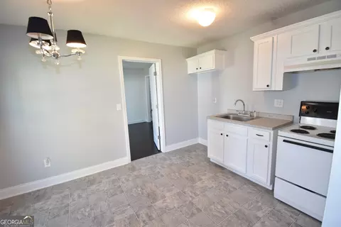 Kitchen - 116 Ducati Dr, Mcdonough, GA 30252 photo 5 of 5