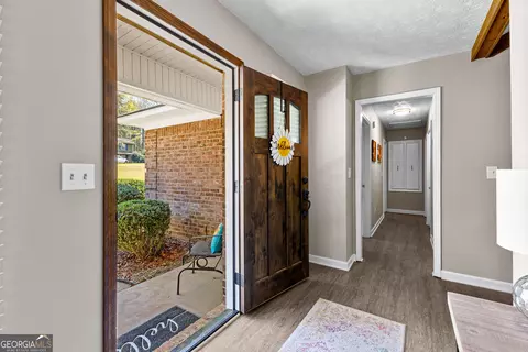 142 Hazel Way, Lagrange, GA 30241 photo 3