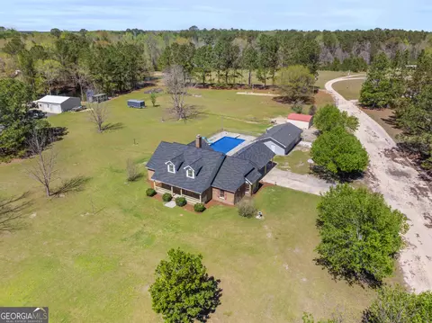 View/Area - 595 Davis Rd, Pembroke, GA 31321 photo 2 of 5