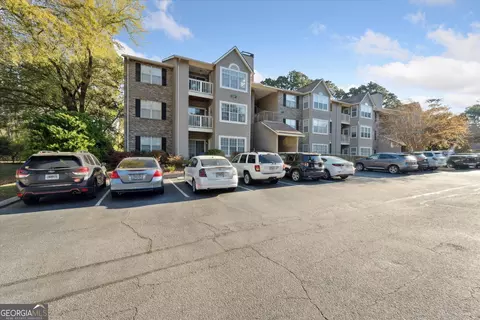 12300 Apache Ave #118, Savannah, GA 31419