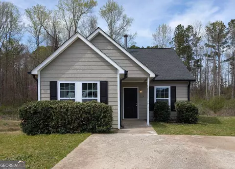 136 Tuscany Ln, Griffin, GA 30223