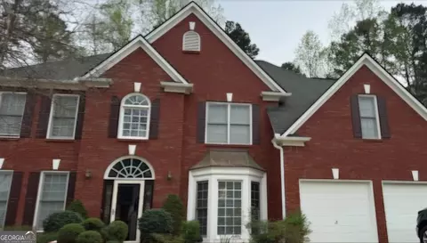 233 Mistybrook Cir, Stone Mountain, GA 30087