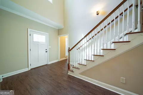 Entry Way - 106 Creek Pointe Dr, Lagrange, GA 30240 photo 1 of 6