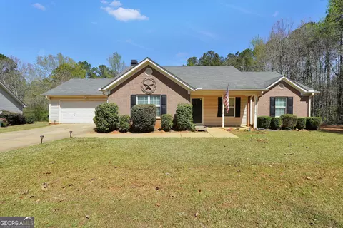 112 Forest Ct, Jackson, GA 30233