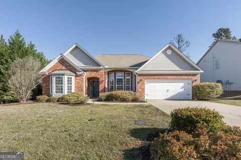 201 Baxter Dr, Kathleen, GA 31047