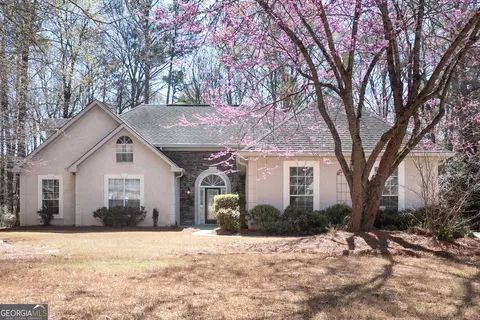 101 Windermere Cir, Newnan, GA 30265