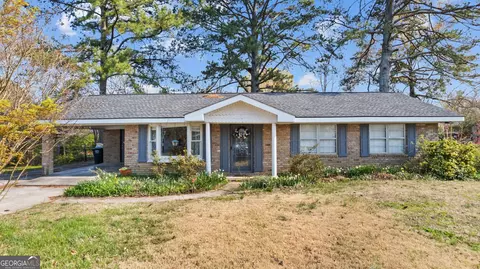 16 Glenrise Ter NW, Rome, GA 30165