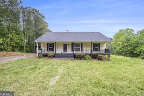 1070 Mallard Ridge Rd, Madison, GA 30650