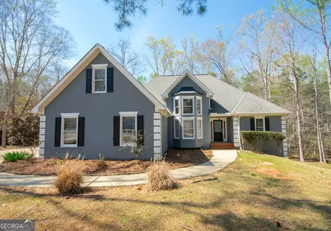 133 Mosby Woods Dr, Newnan, GA 30265