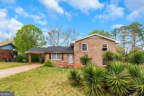 119 Amberwood Ln, Griffin, GA 30223