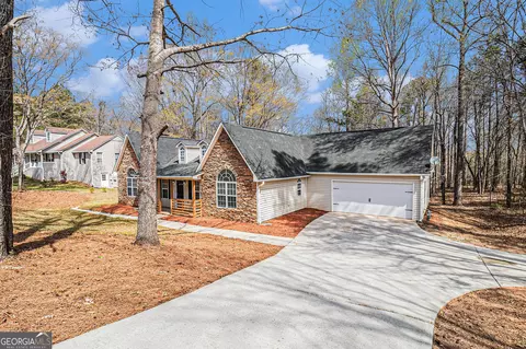 517 Cody Ln, Mcdonough, GA 30252