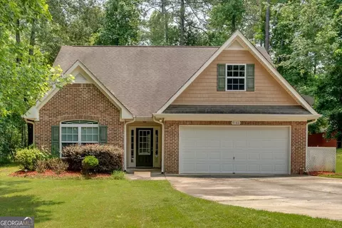 8166 N Pine Cone Dr, Villa Rica, GA 30180
