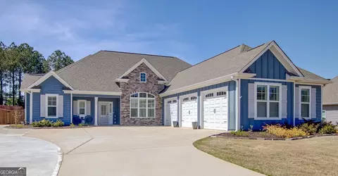 270 Kenwood Trl, Senoia, GA 30276