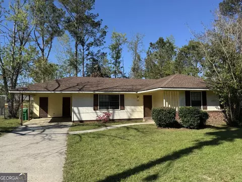 902 E Brookwood Dr, Valdosta, GA 31601