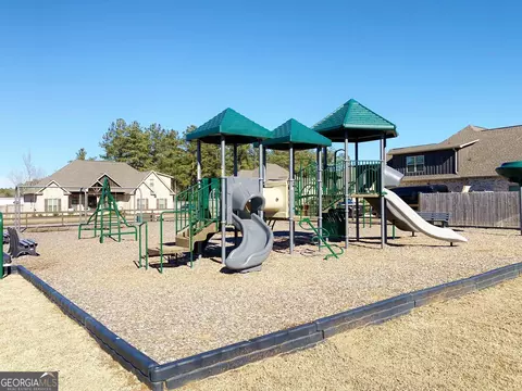 201 Willowbrook Ln, Kathleen, GA 31047 photo 3