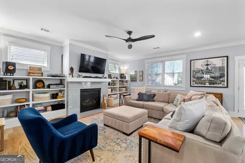 4064 Comanche Dr, Tucker, GA 30084 photo 9