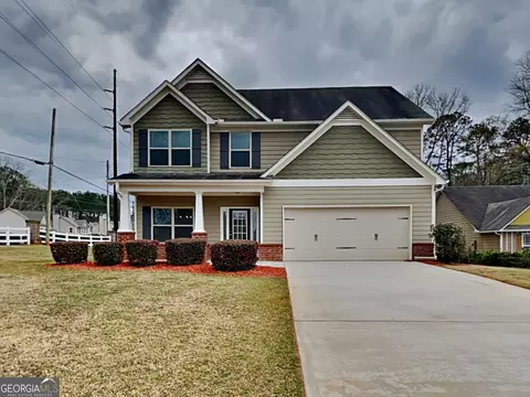 483 Castle Top Ln, Lawrenceville, GA 30045