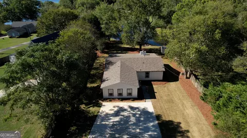 102 Shadow Lake Ln, Buckhead, GA 30625