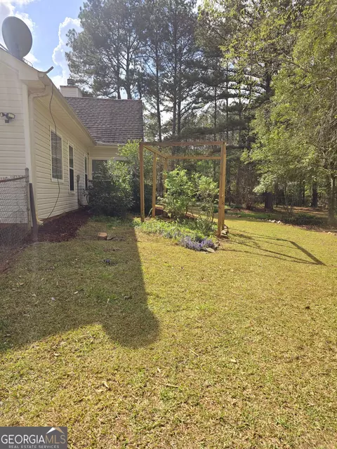 Exterior - 248 Valley Way, Hampton, GA 30228 photo 5 of 15