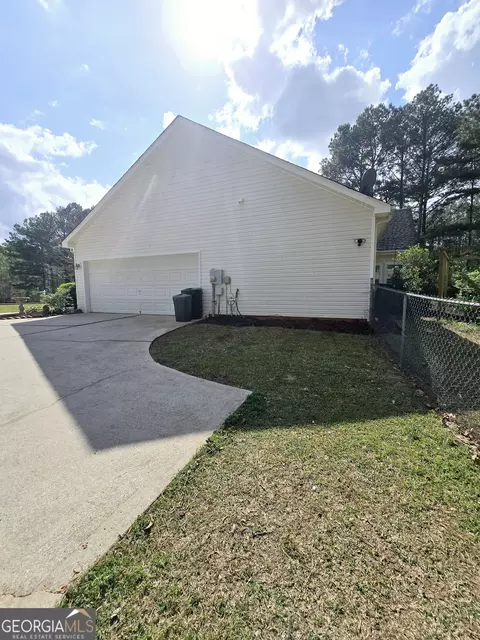 Exterior - 248 Valley Way, Hampton, GA 30228 photo 3 of 15