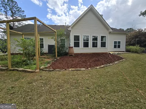 Exterior - 248 Valley Way, Hampton, GA 30228 photo 8 of 15