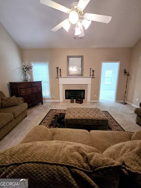 Living - 248 Valley Way, Hampton, GA 30228 photo 2 of 2